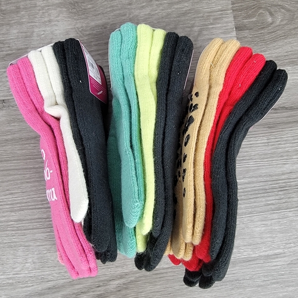 Nine Pairs of Gloves - Picture 2 of 9